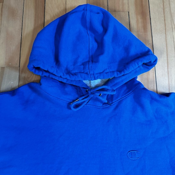 Champion Reverse Weave Hoodie - Picture 4 of 9